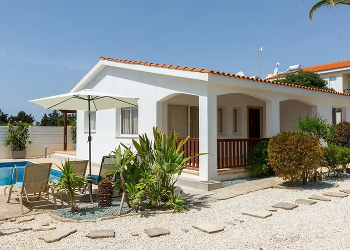 Alexia - Garden Oasis Near Coral Bay Casa vacanze Peyia