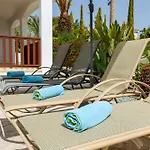 Alexia - Garden Oasis Near Coral Bay בית נופש פאהיה