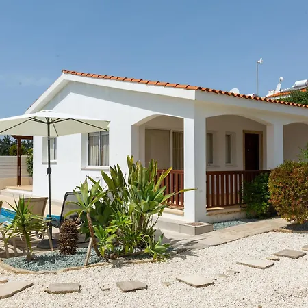 Alexia - Garden Oasis Near Coral Bay Semesterbostad Pégeia