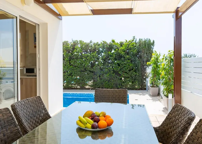 Alexia - Garden Oasis Near Coral Bay Pégeia